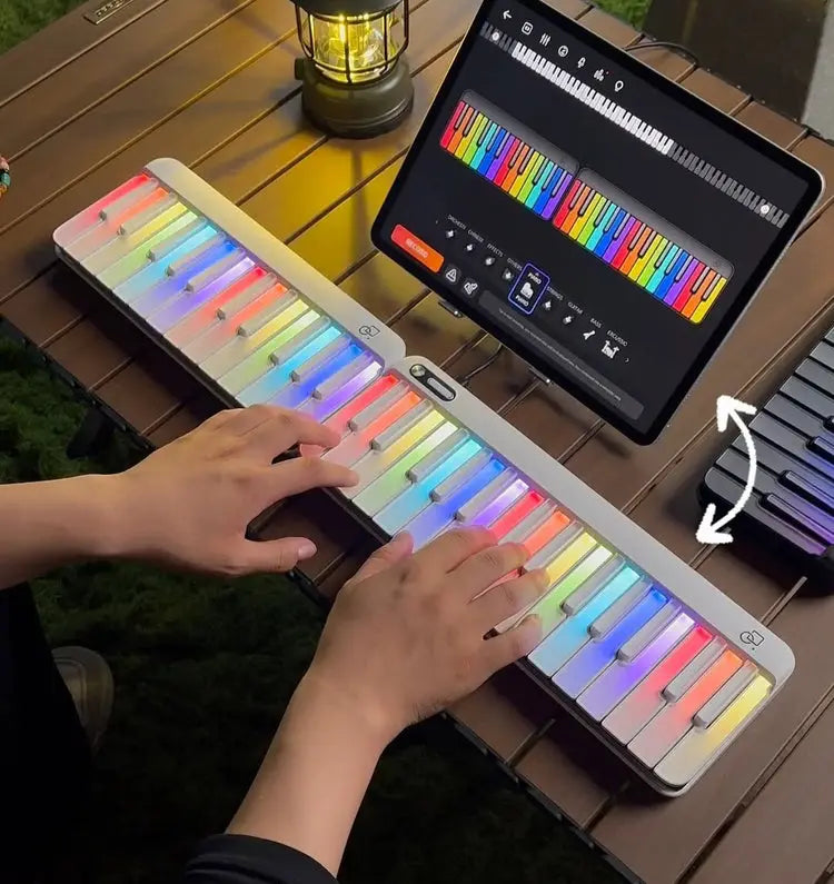 Popumusic's music keyboard can be played with multiple instruments